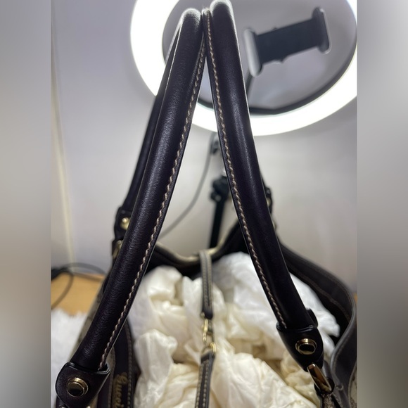 Gucci GG Canvas D Ring Shoulder Bag - Picture 11 of 16